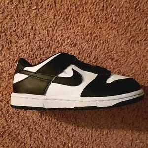 Nike "Pandas" Dunk Lo Kids